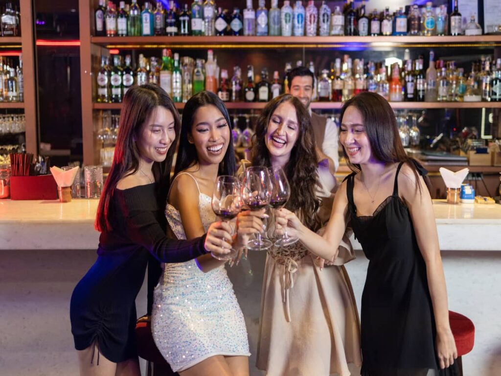 Maksimalkan Kenangan Indah dari Wine Party