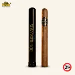 Foto kemasan Cerutu Dos Hermanos Royal Churchill Tube (1 Batang) di atas latar belakang netral Peakwine