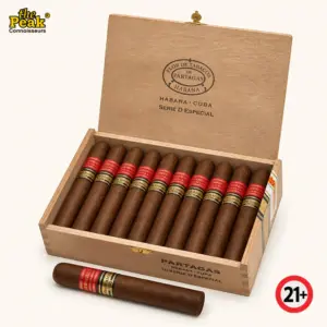 Foto kemasan Cerutu Habanos Partagas Serie D Especial Edicion 2010 Box di atas latar belakang netral Peakwine