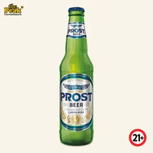 Foto Prost Lager Bottle 330 ml di atas latar belakang netral Peakwine