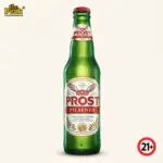 Foto Prost Pilsener Bottle 620 ml di atas latar belakang netral Peakwine